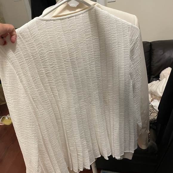 club monaco blouse - Picture 3 of 3